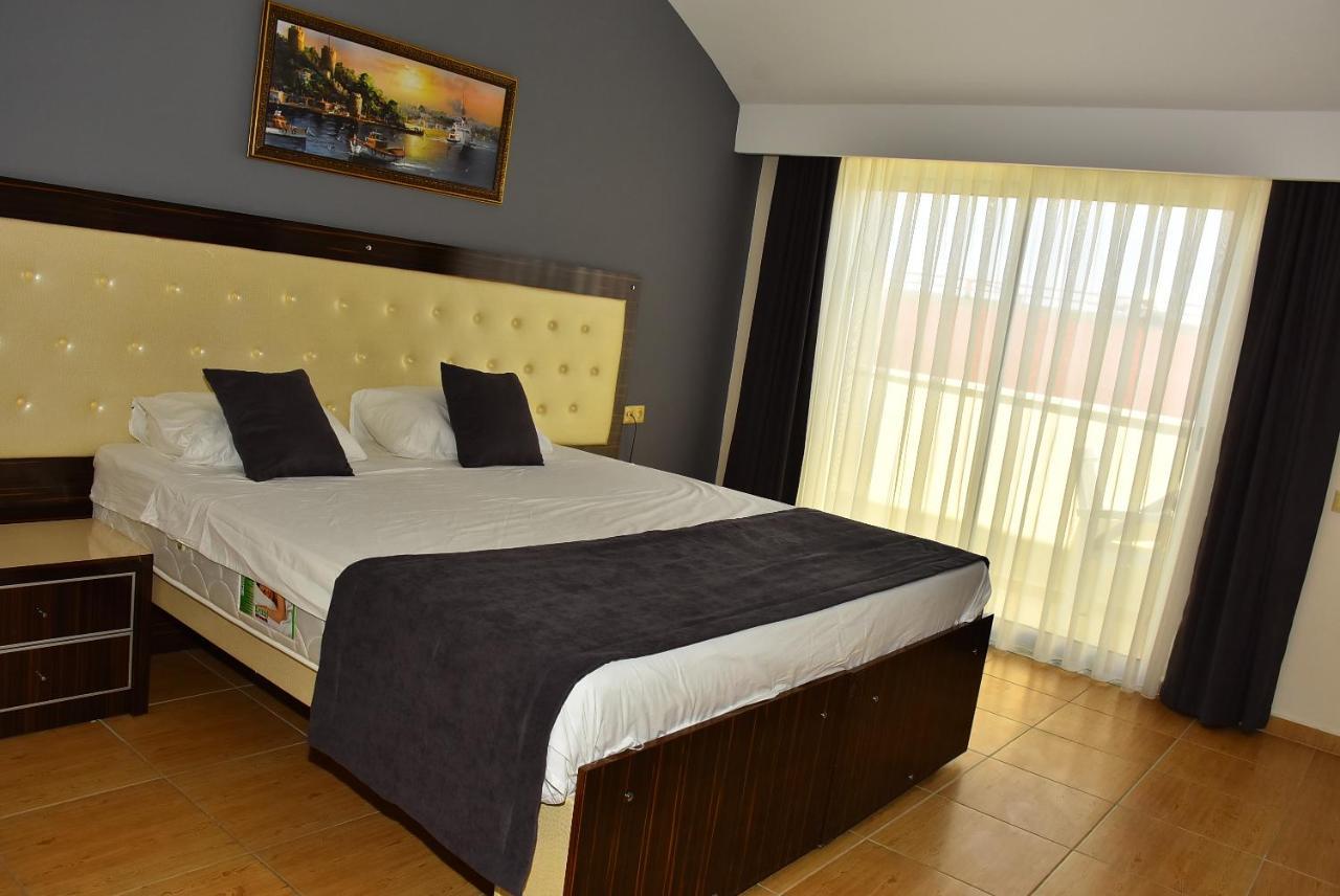 Nora Suit Hotel Side Luaran gambar